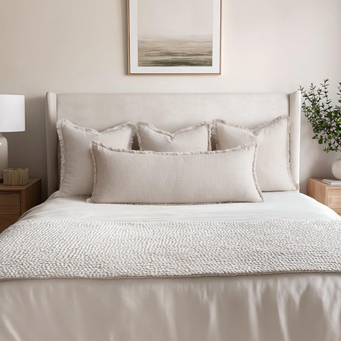 MIULEE easy-care pillow cover, machine washable on gentle cycle.