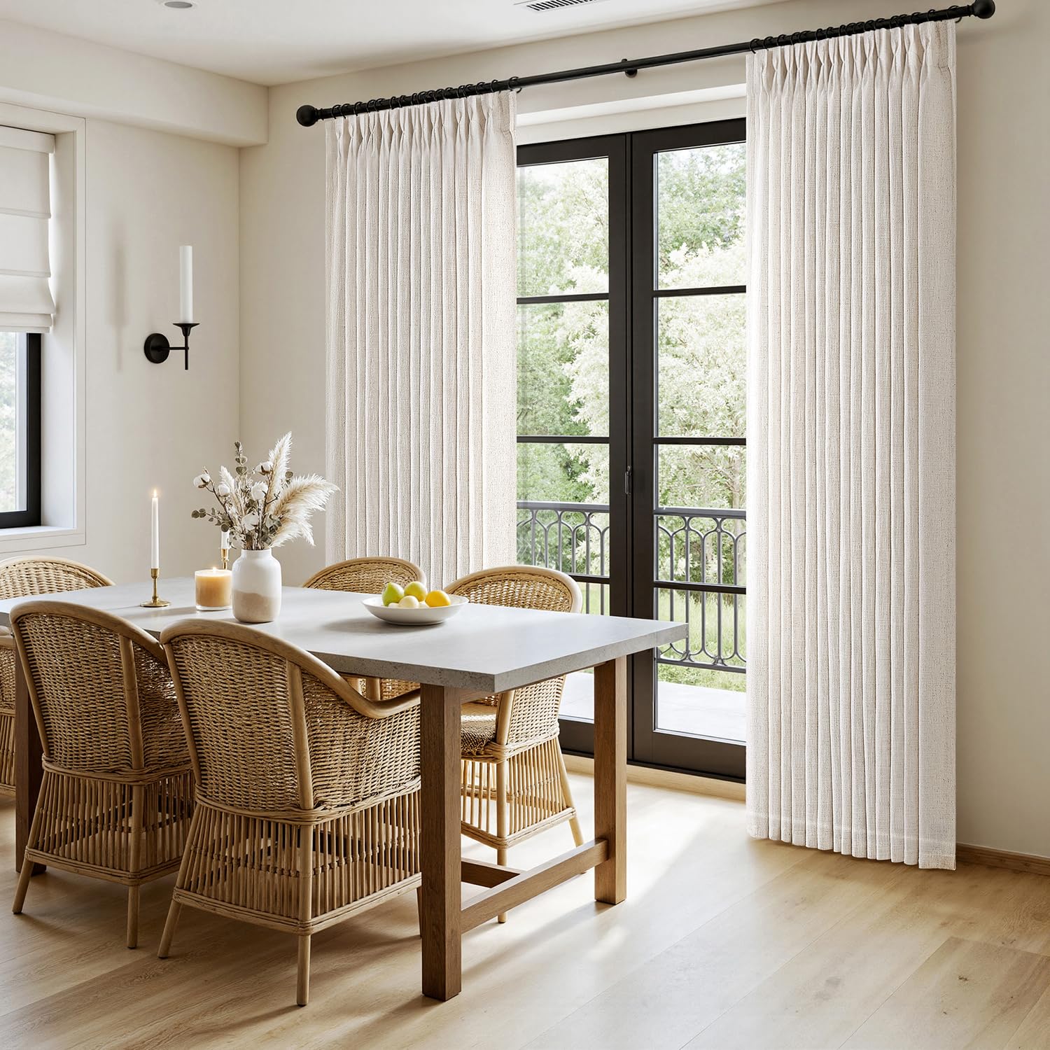 MIULEE heat-set memory folds demonstrate durable, crisp pleats.