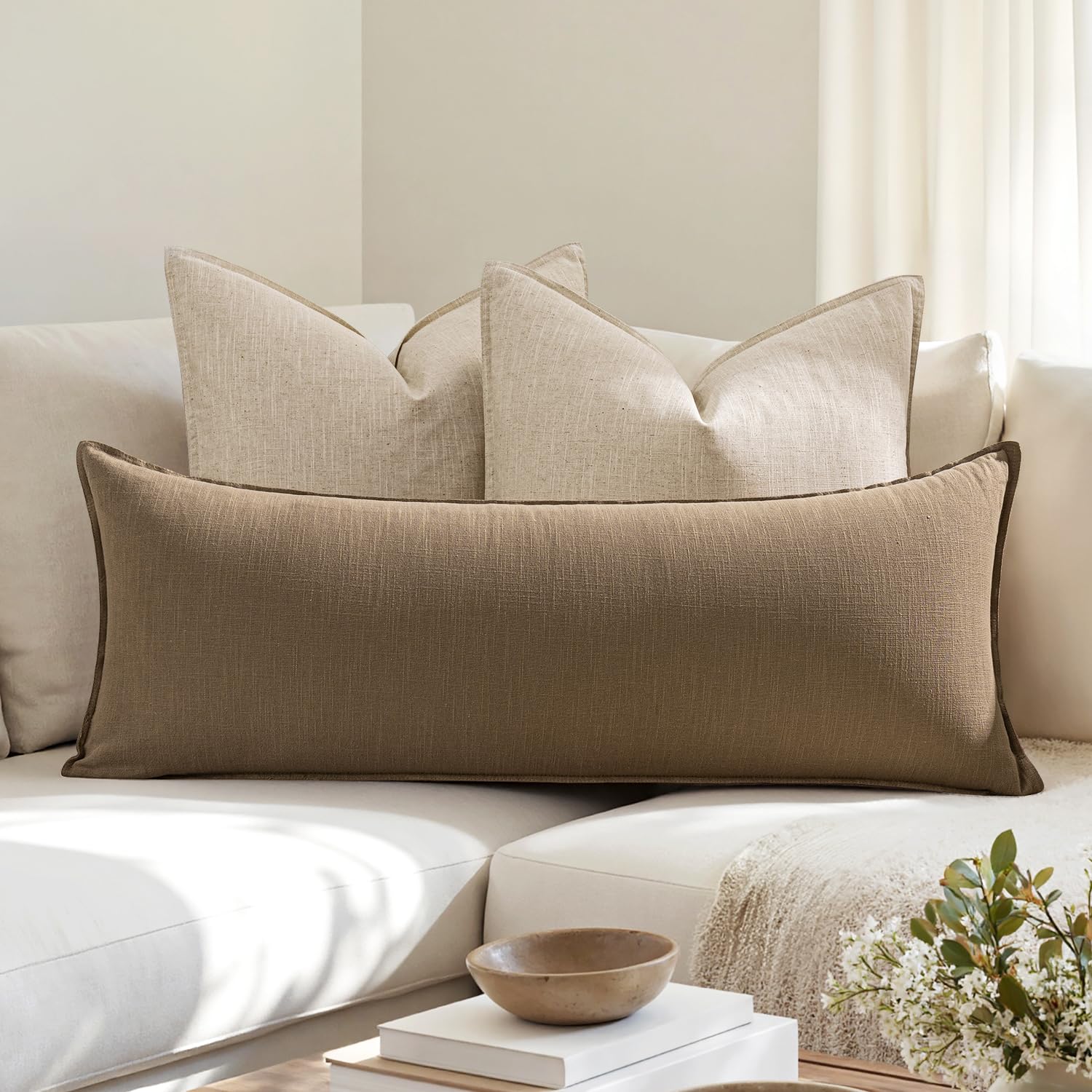 MIULEE lumbar cover shows a hidden zipper on the back for clean lines.