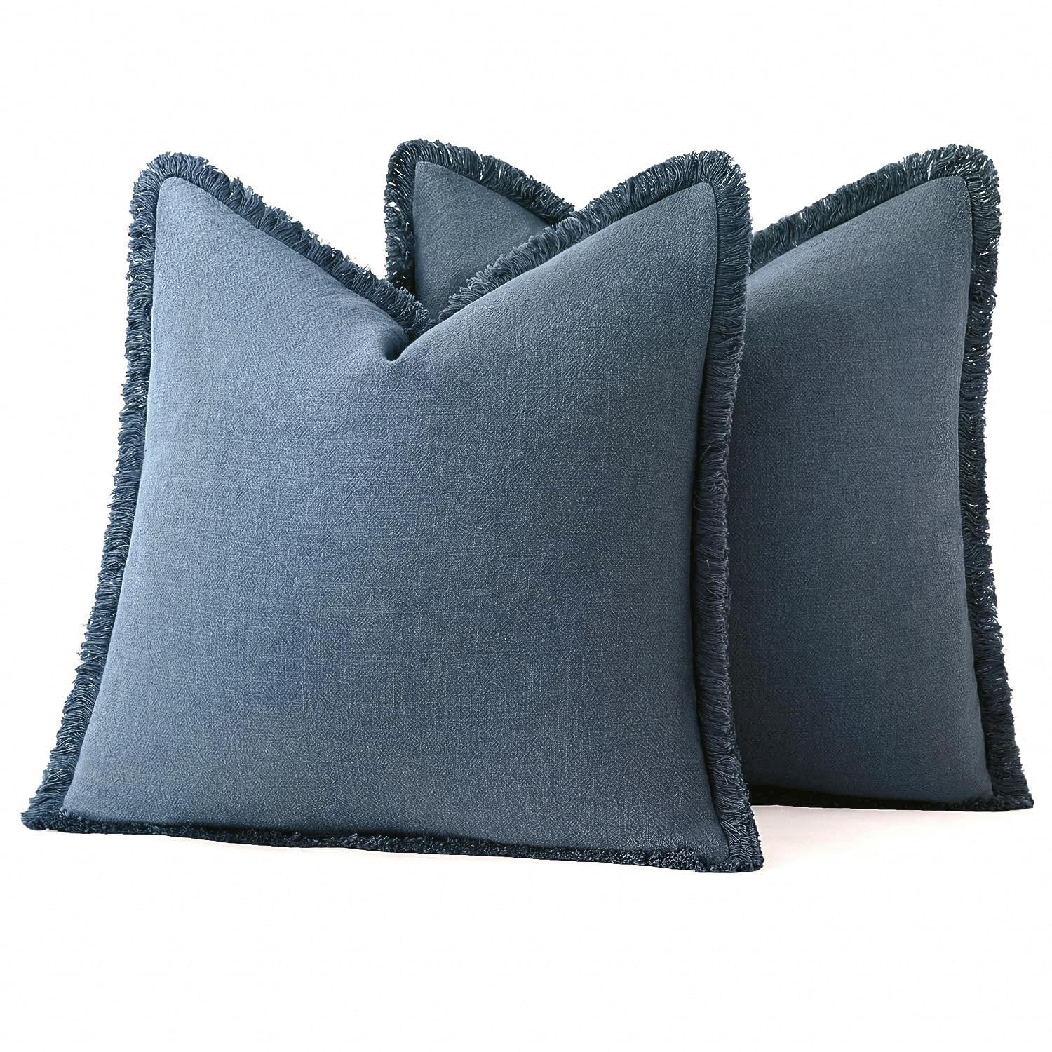 MIULEE decorative cushion set complements farmhouse or boho interiors beautifully.