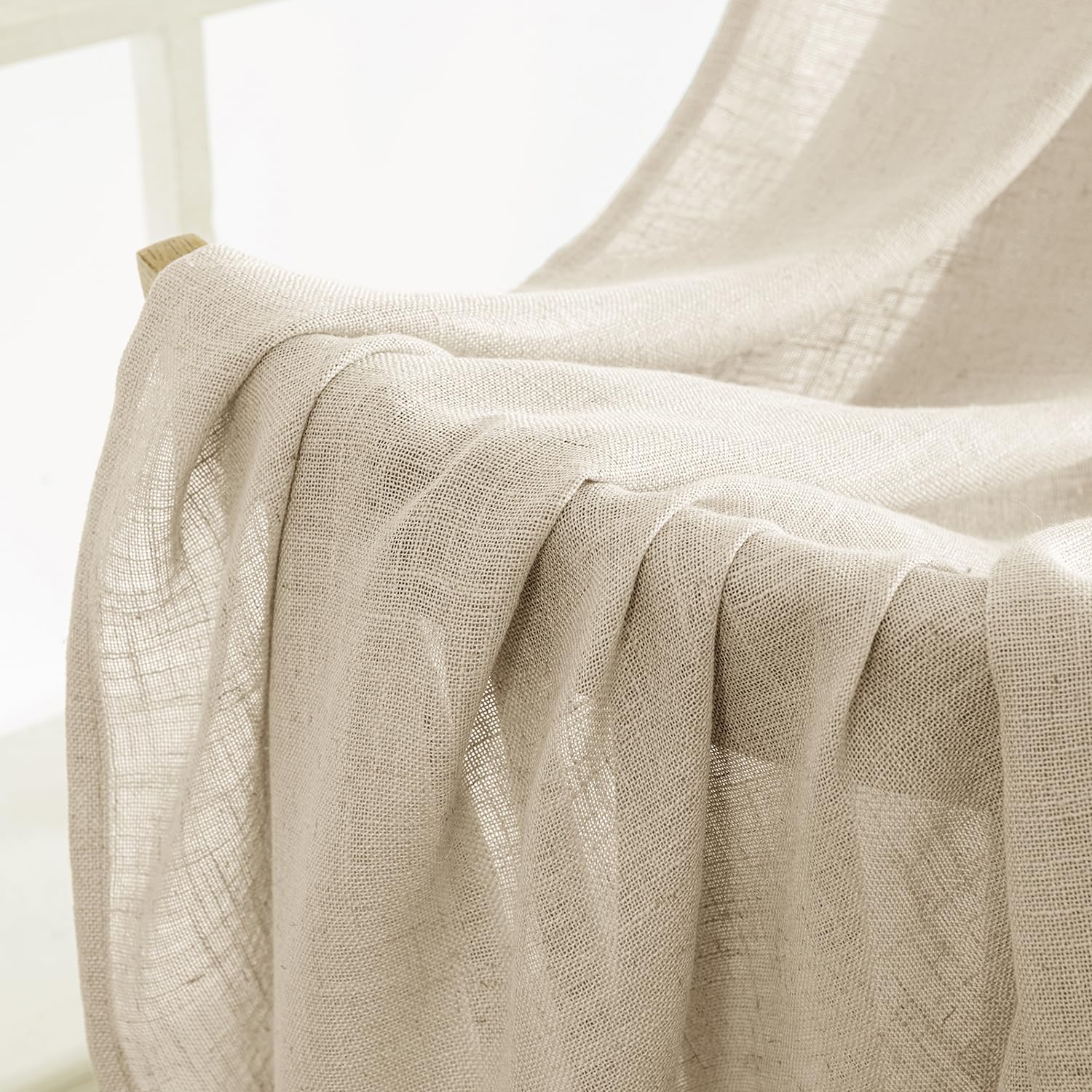 MIULEE linen curtains wrinkle-resistant blend maintains neat appearance.