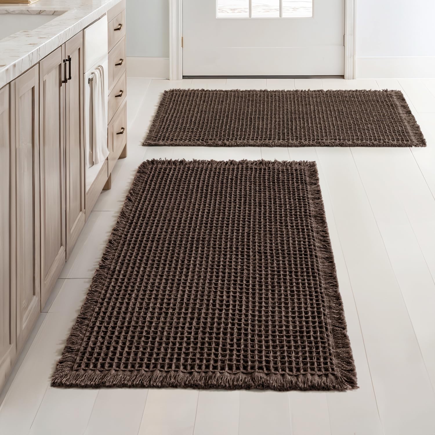 MIULEE chocolate waffle bath mats front view, soft and absorbent for bathroom floors