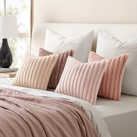 MIULEE zipper detail on pillow cover for easy insertion