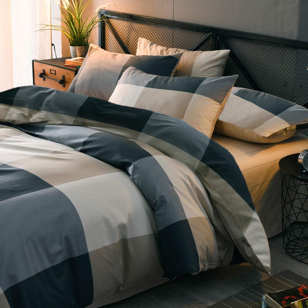 Mixinni checkered plaid bedding in full size adds timeless style and easy-care appeal.