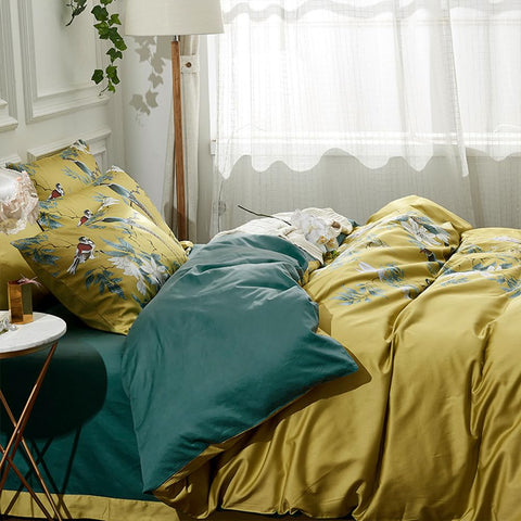 Mixinni hidden zipper closure ensures a neat, secure duvet fit.