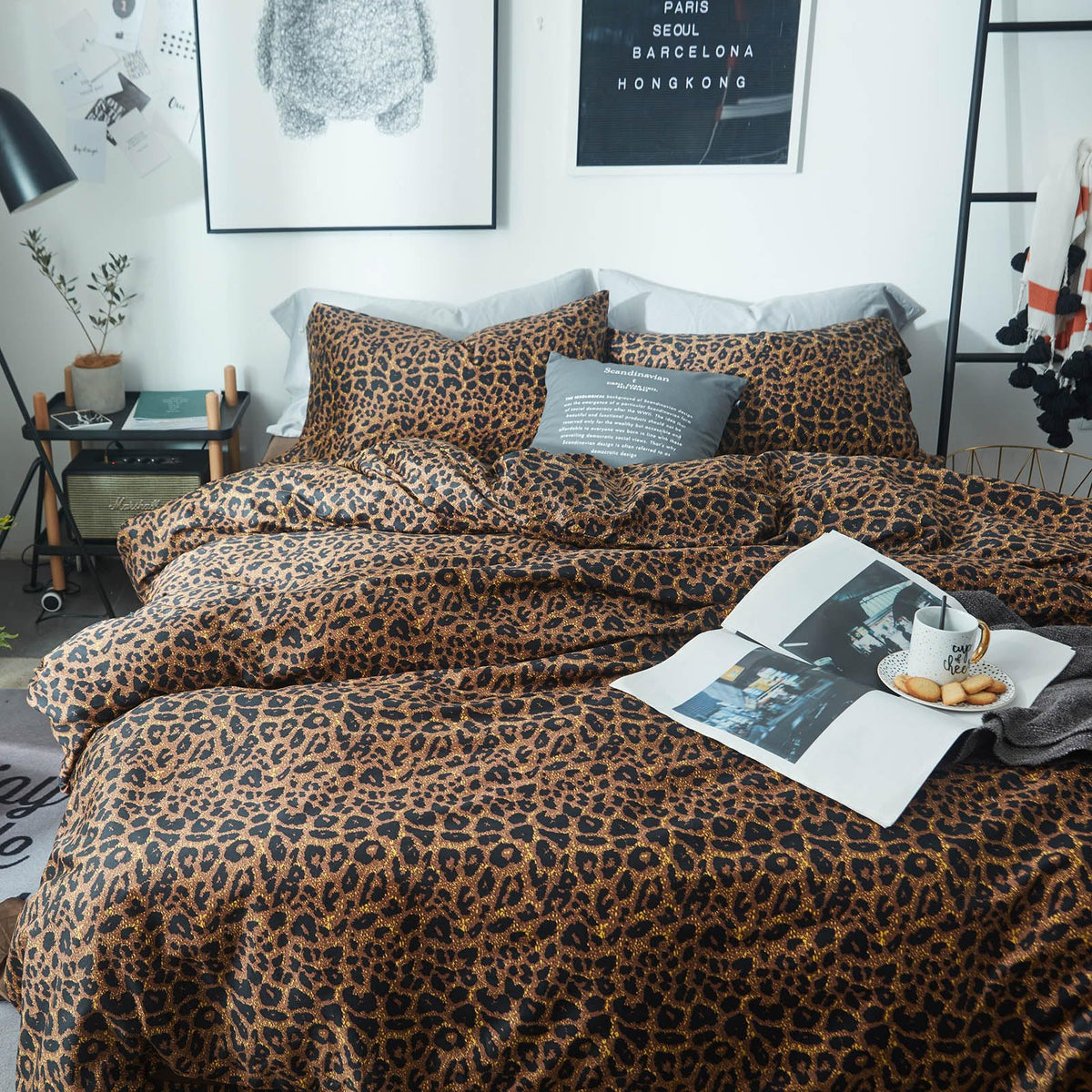 Mixinni leopard print comforter queen set close-up fabric texture for plush all-season warmth.