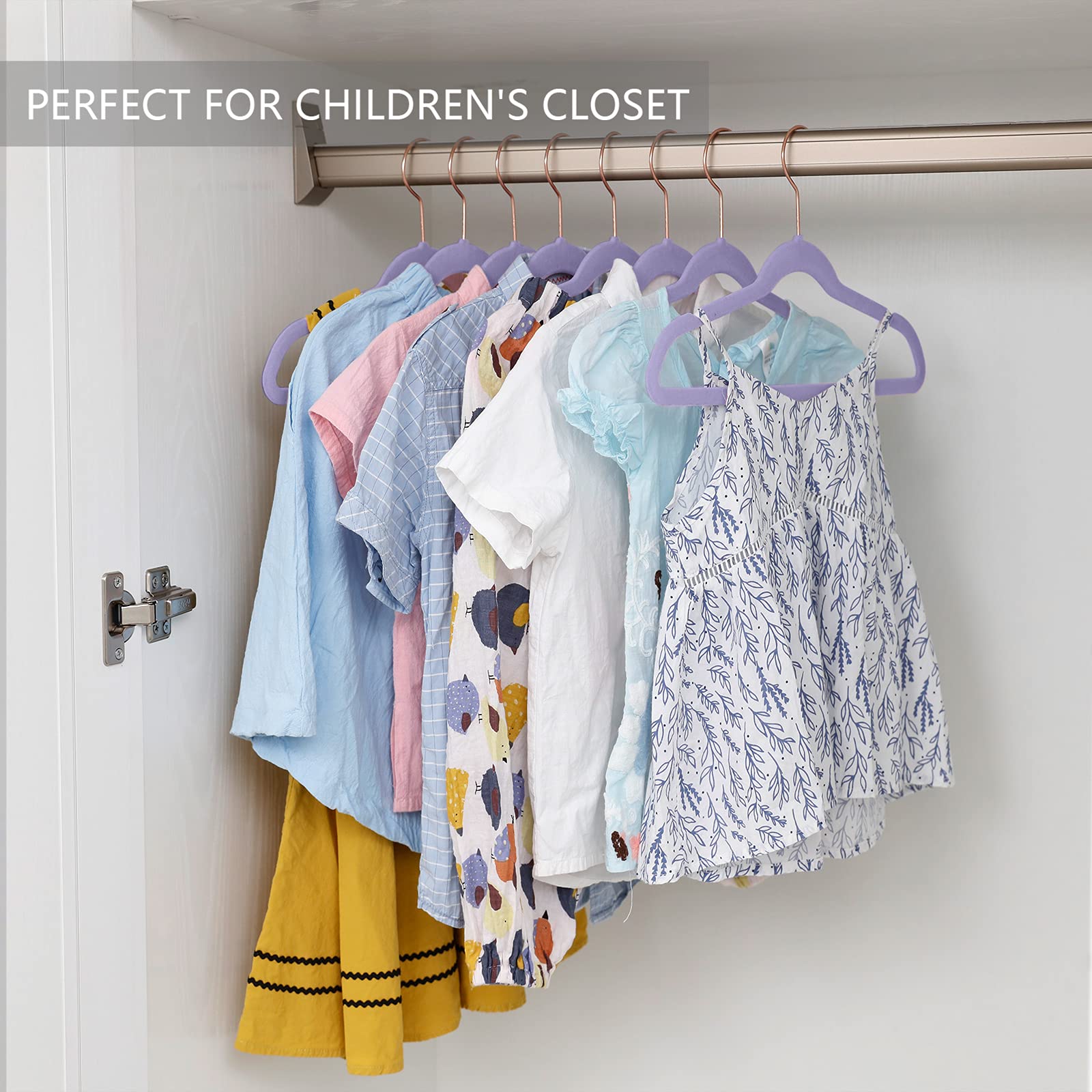MIZGI heavy-duty kid hanger holds up to 10 lbs for winter outerwear