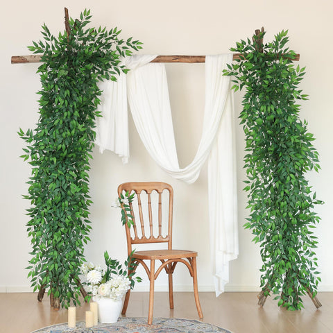 MIZII Italian Ruscus stems used as bouquet filler for natural look