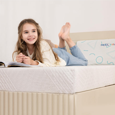 MLILY unboxing moment shows quick expansion for a kid's bed.