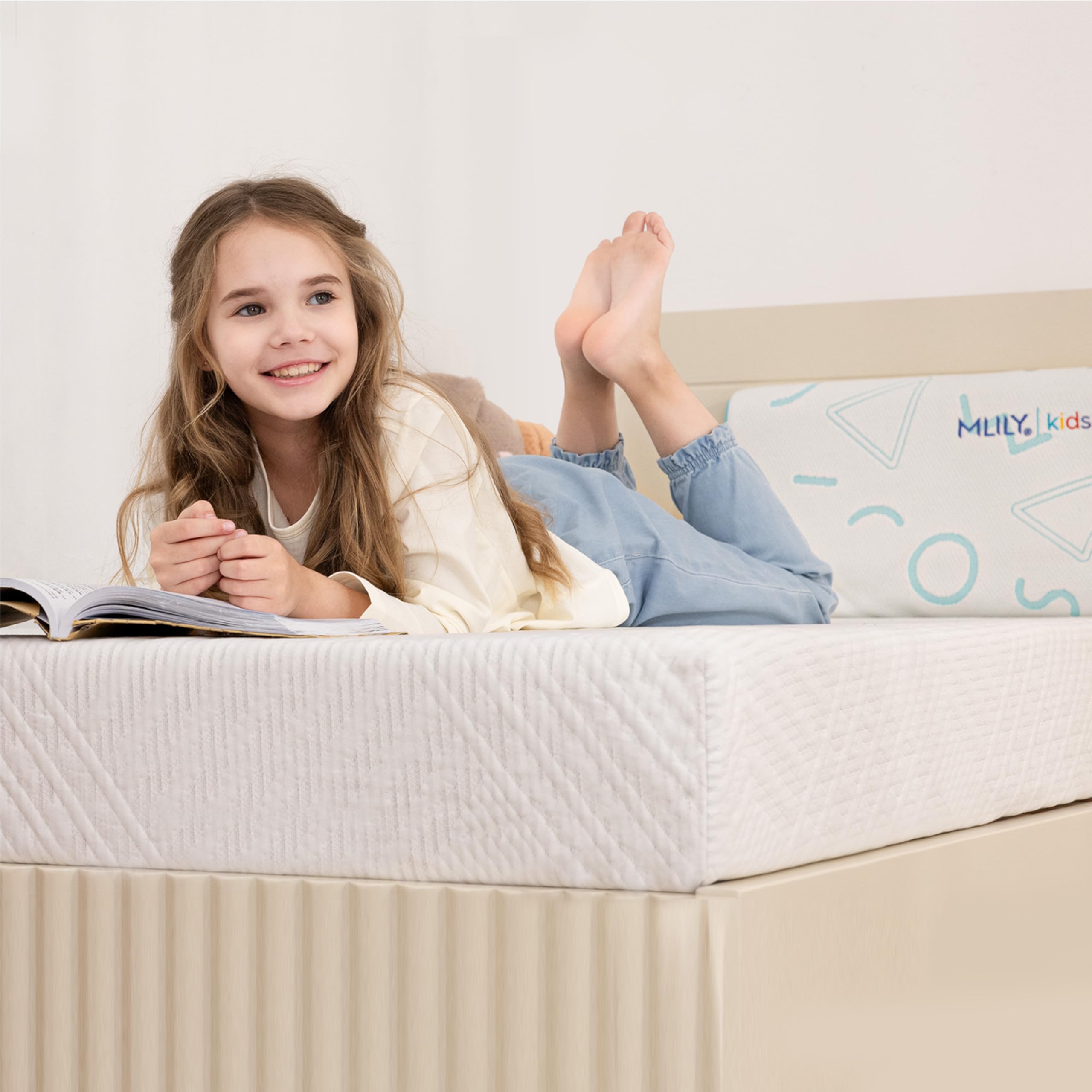 MLILY Twin Mattress foam layers visible during unroll with quick expansion.