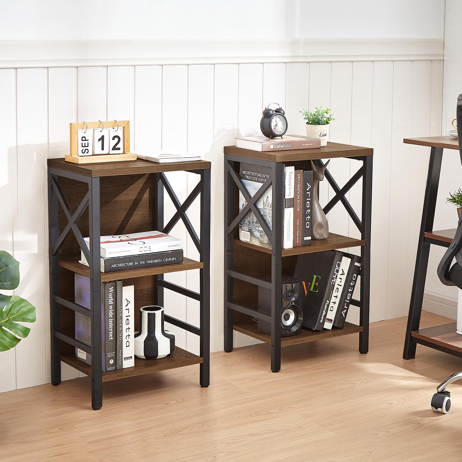 MNEETRUNG space-saving unit suited for living rooms, bedrooms, and offices.