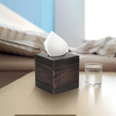 MOCHTERO compact cube dimensions fit standard square boxes neatly.