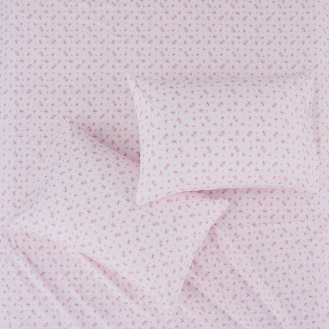 Vibrant color stays true wash after wash with Modern Threads sheets.