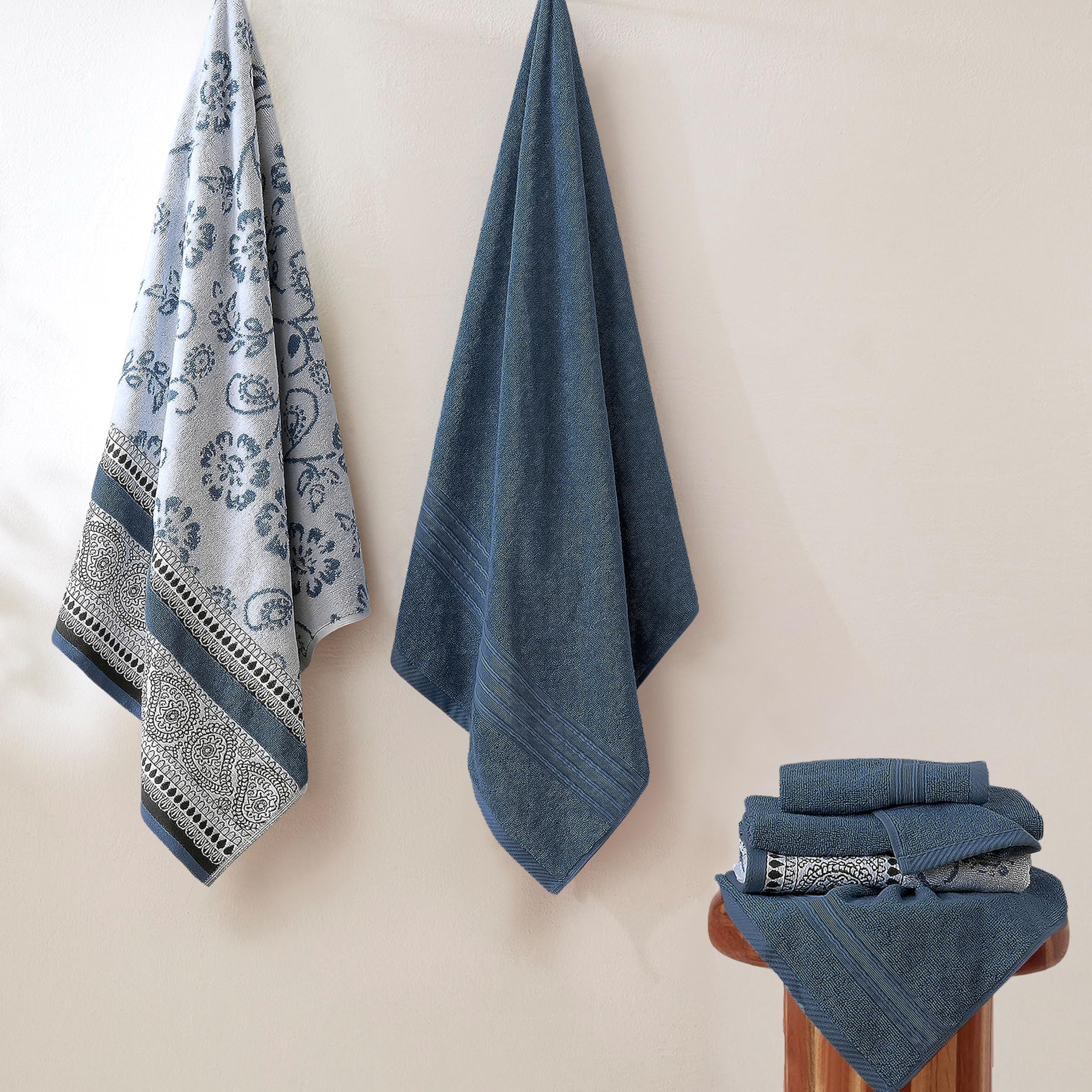 Modern Threads Floral Trail bath towel close-up highlights yarn-dyed texture and color depth.