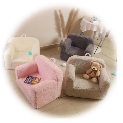 MOMCAYWEX Kids Sherpa Chair in family room for cozy downtime.
