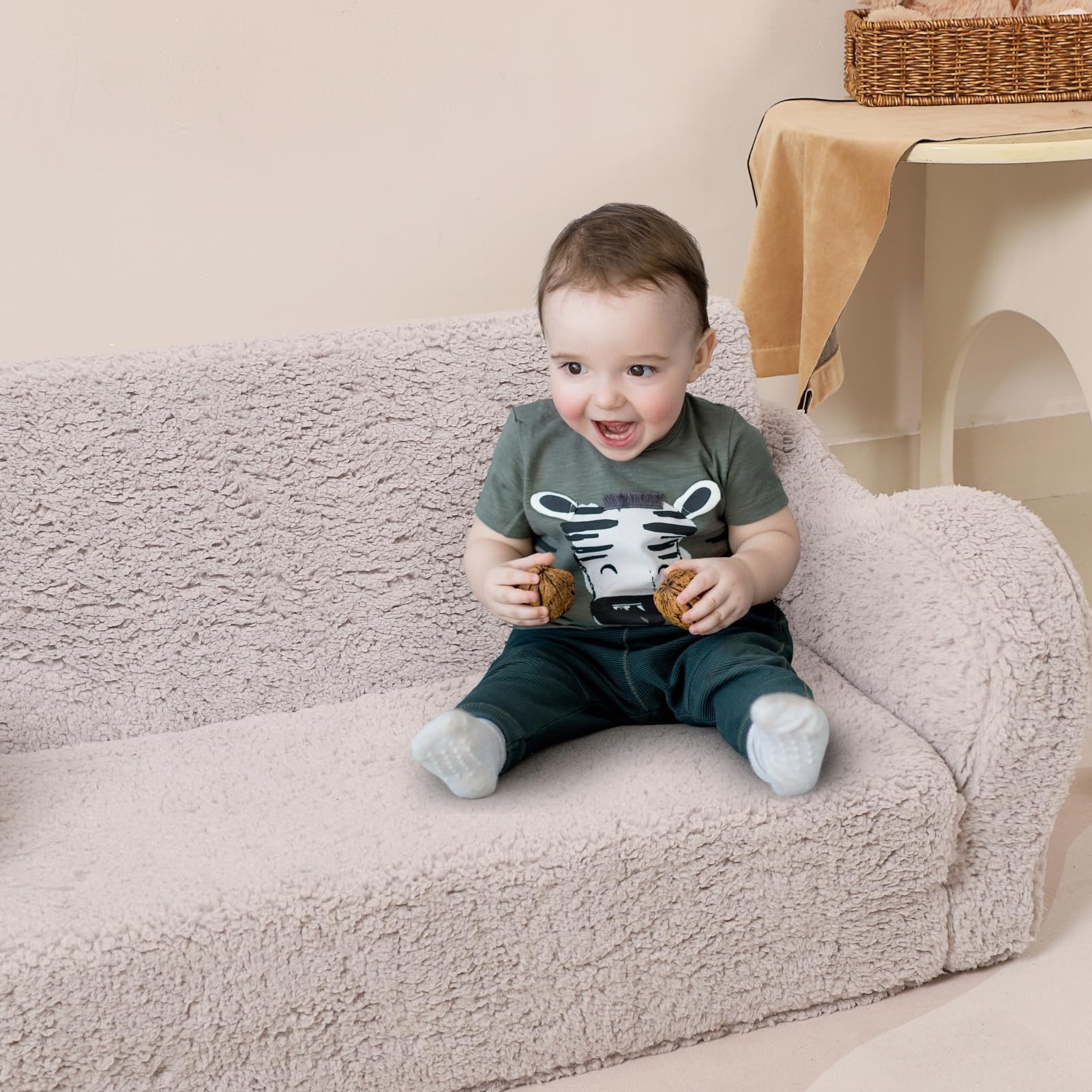 MOMCAYWEX Kids Sofa machine-washable cover simplifies cleanup