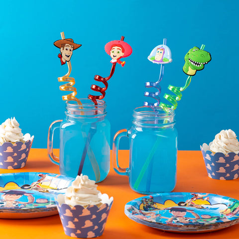 Momkutei green-pattern straw supports eco-friendly, kid-friendly beverage moments.