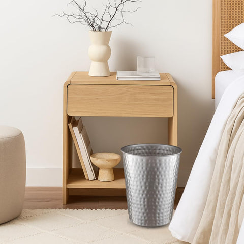 Monarch Abode 1.8-gallon capacity fits daily waste in small spaces.