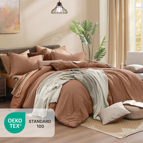Monbix autumn leaf pattern highlights decorative style inspired by nature.
