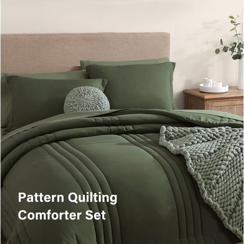 Monbix fitted sheet with elastic edge ensures secure bed fit