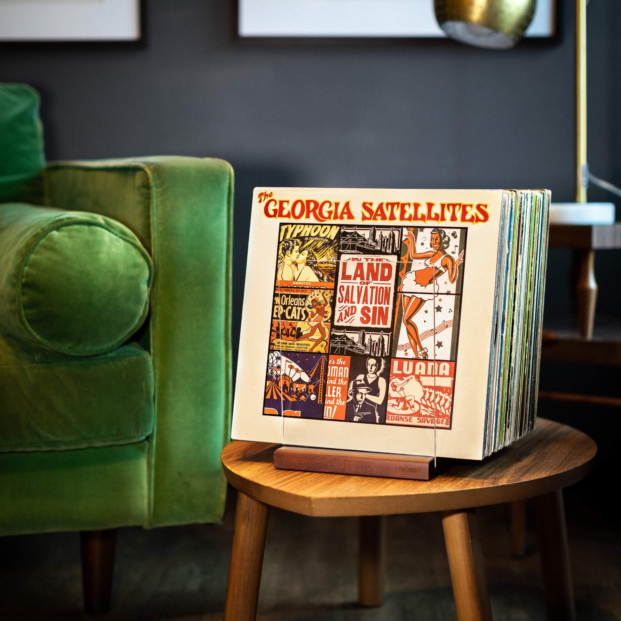 MÖNKE storage displays your vinyl with elegant display and accessibility.