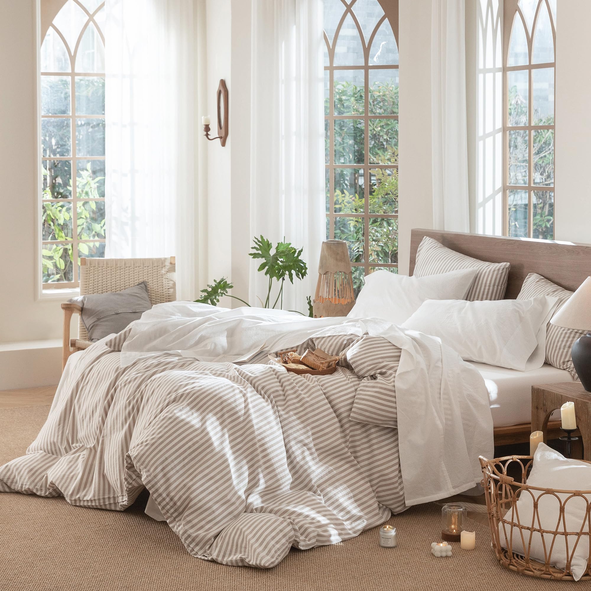 MooMee pillowcase off-white emphasizes softness and easy nightly use.
