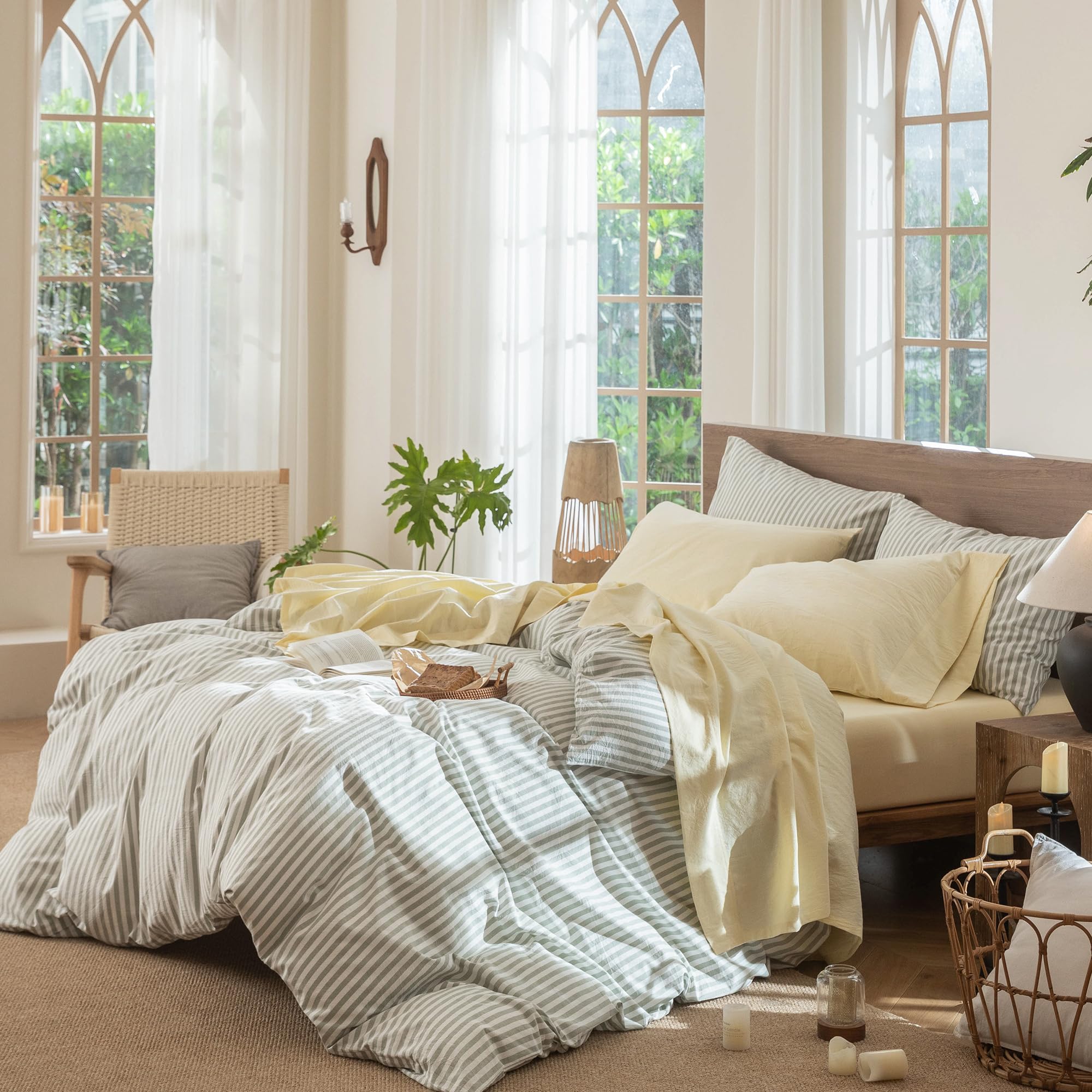 MooMee pillowcases provide smooth sleep and easy-care maintenance.