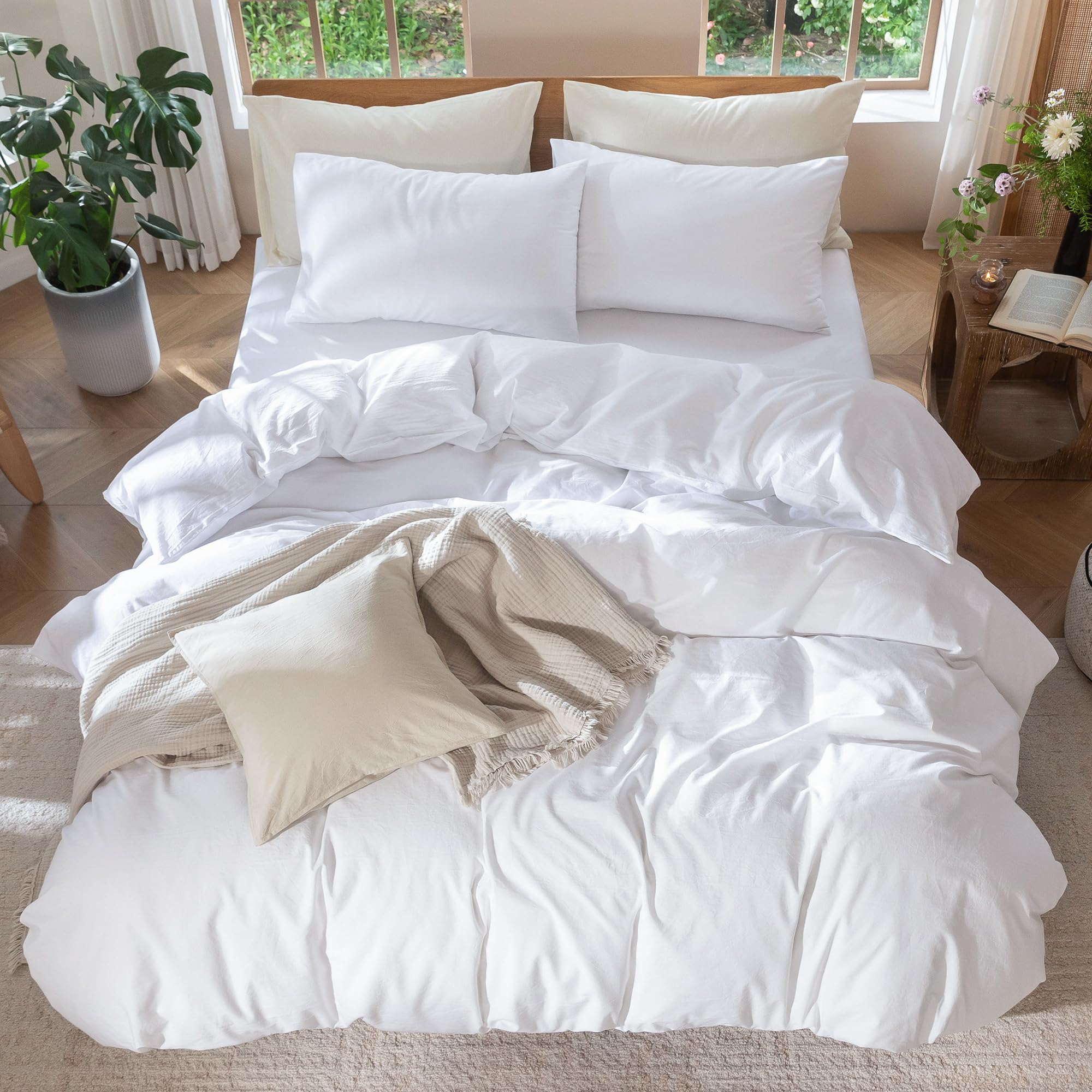 MooMee bright white bedding creates serene, resort-inspired bedroom vibe.