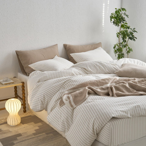 MooMee pillowcases 20x26 close-up reveals neat envelope closures for tidy bed corners.