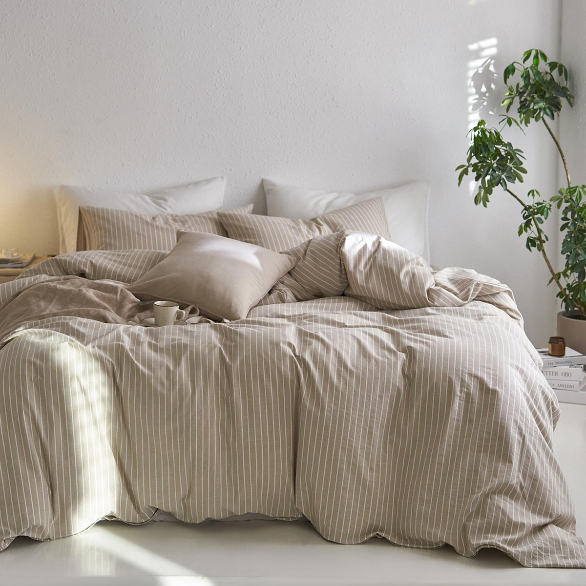 MooMee striped duvet cover-queen close-up shows breathable, durable cotton feel.
