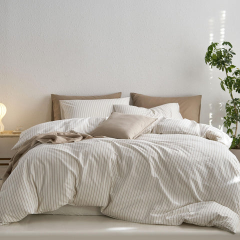 MooMee striped duvet cover in queen size offers breathable comfort and a linen-like look.