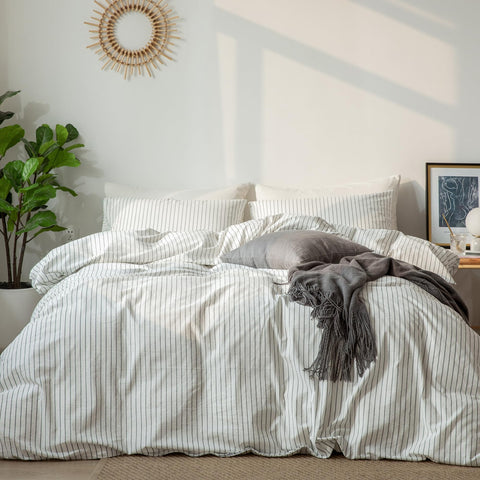 MooMee linen-like textured weave adds resort-inspired style to bedroom decor.