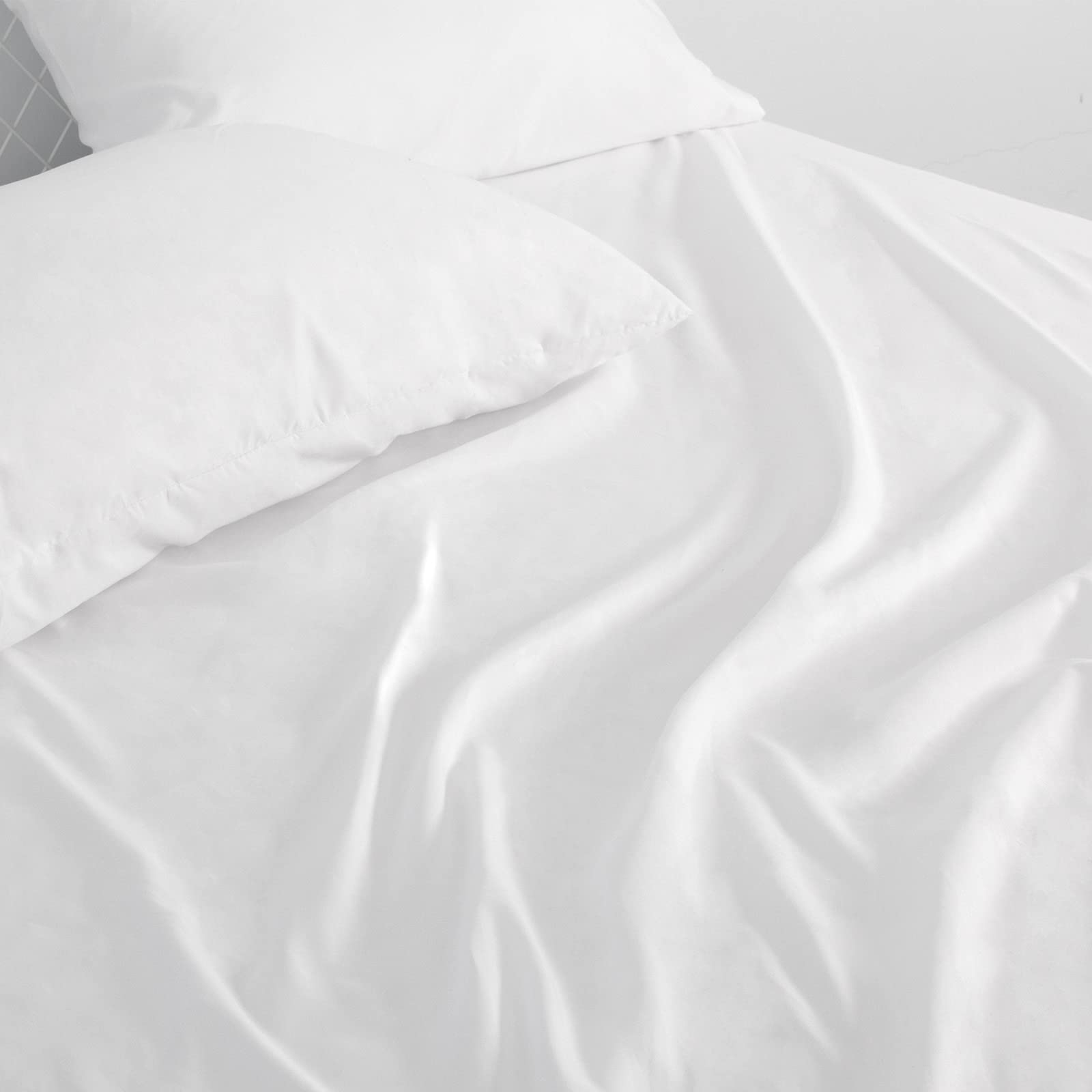 Moonsea sheets are easy to care for with machine washing and low-temperature drying.