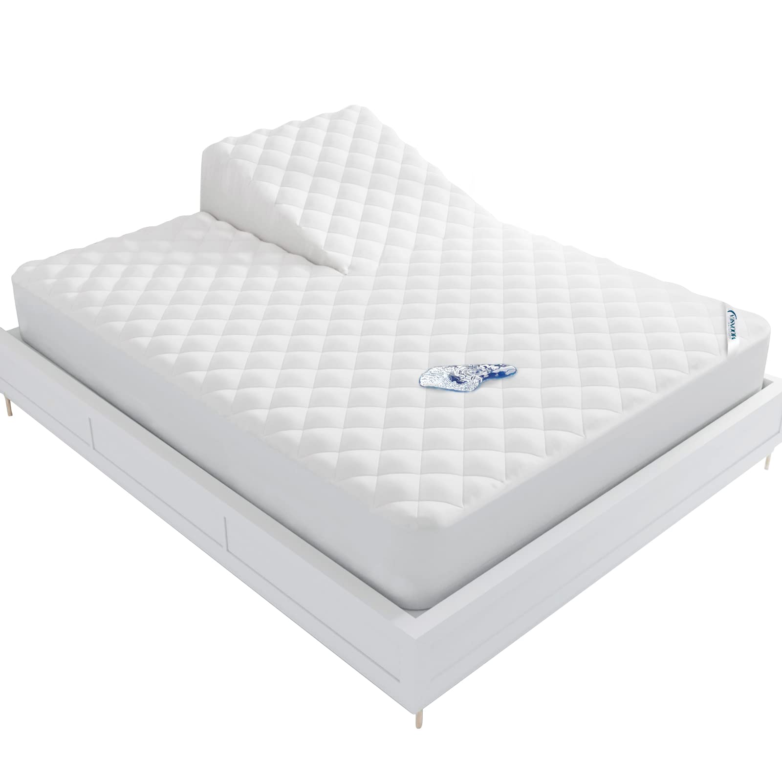 Moonsea waterproof split-top king mattress pad protector for adjustable beds provides spill protection.