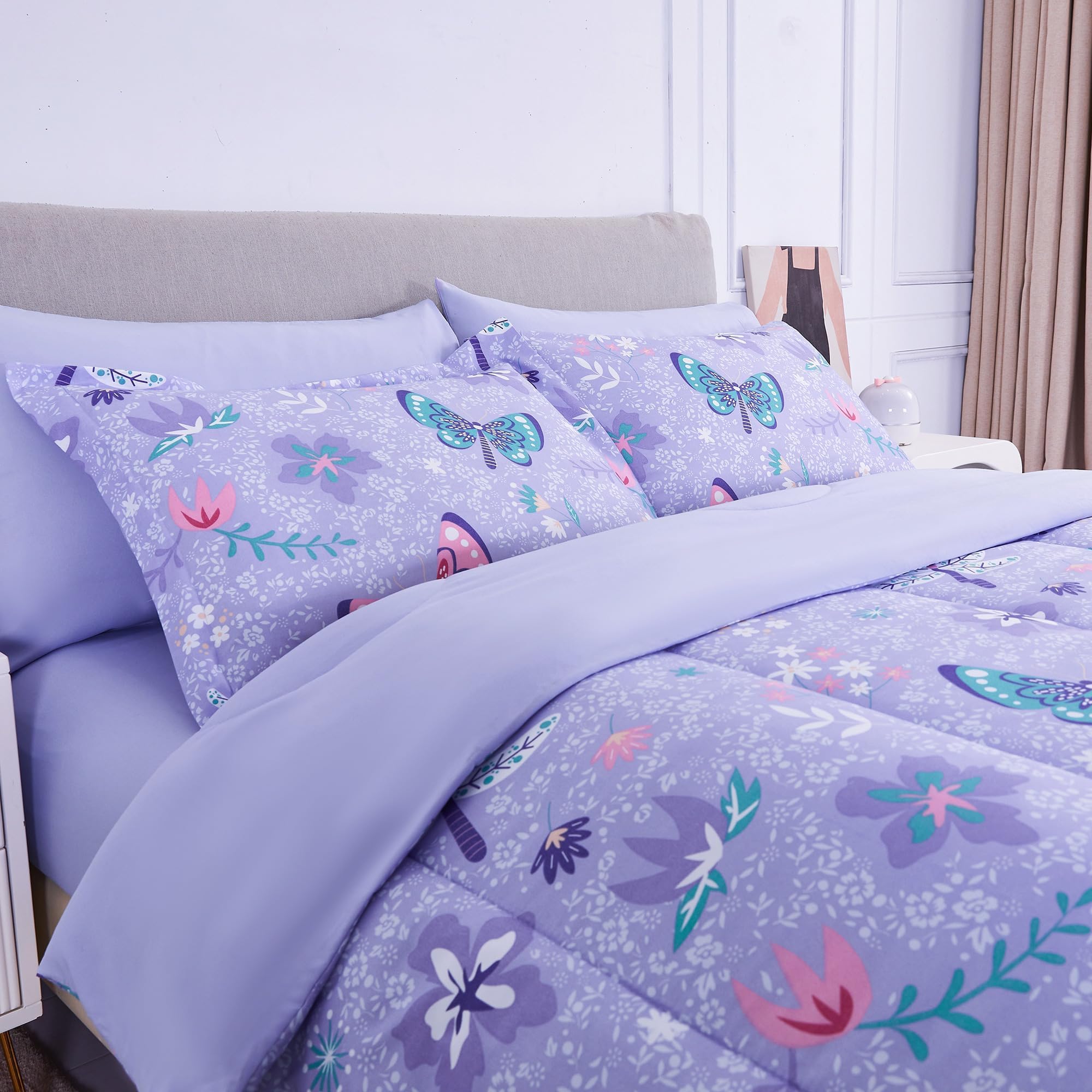 Mooreeke Kids flat sheet with silky microfiber finish for easy layering and care.