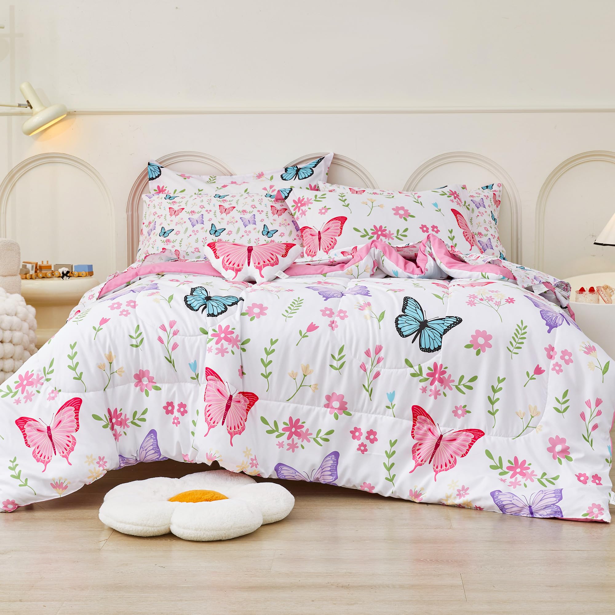 Mooreeke twin comforter set front print adds playful charm to kids' bed