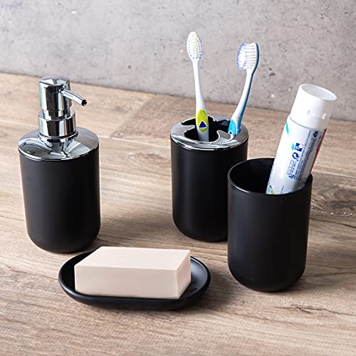 Moss & Stone packaging-ready set helps quick setup.