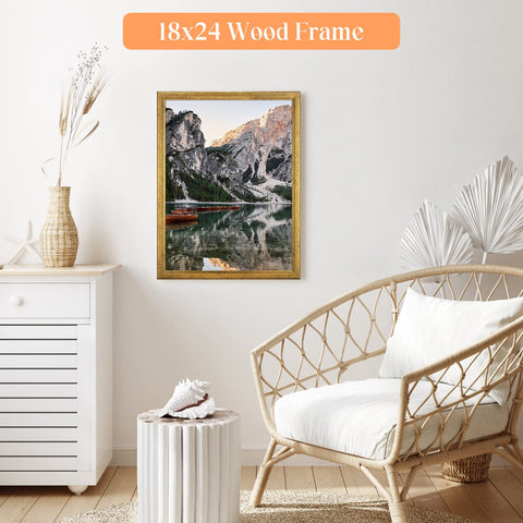 MOUDAMION frame with clear plexiglass front protects photos.