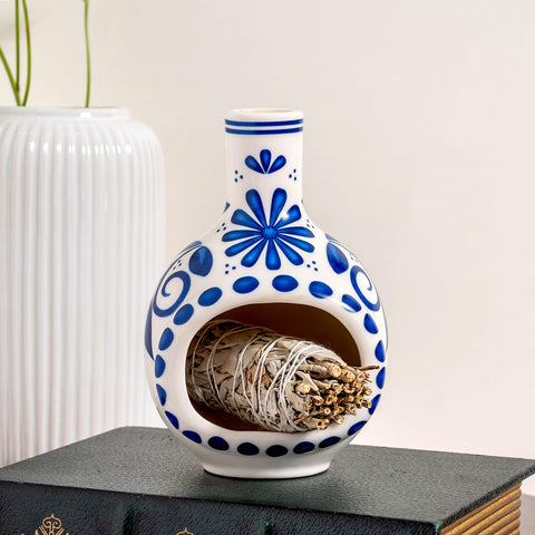 MOUGIGI Palo Santo Holder compact size fits desktops and small spaces