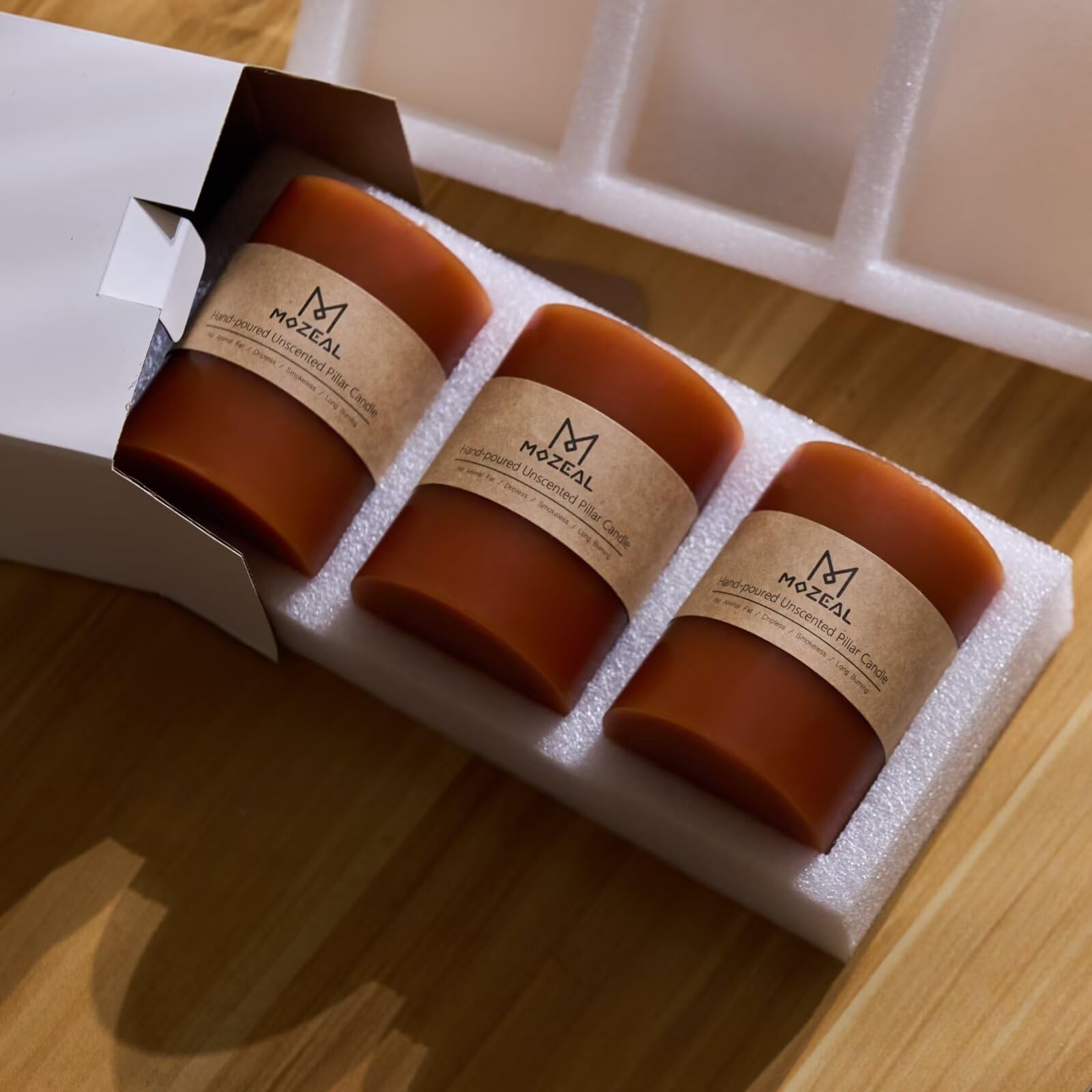 MOZEAL wedding-friendly candles set a warm table glow for celebrations.