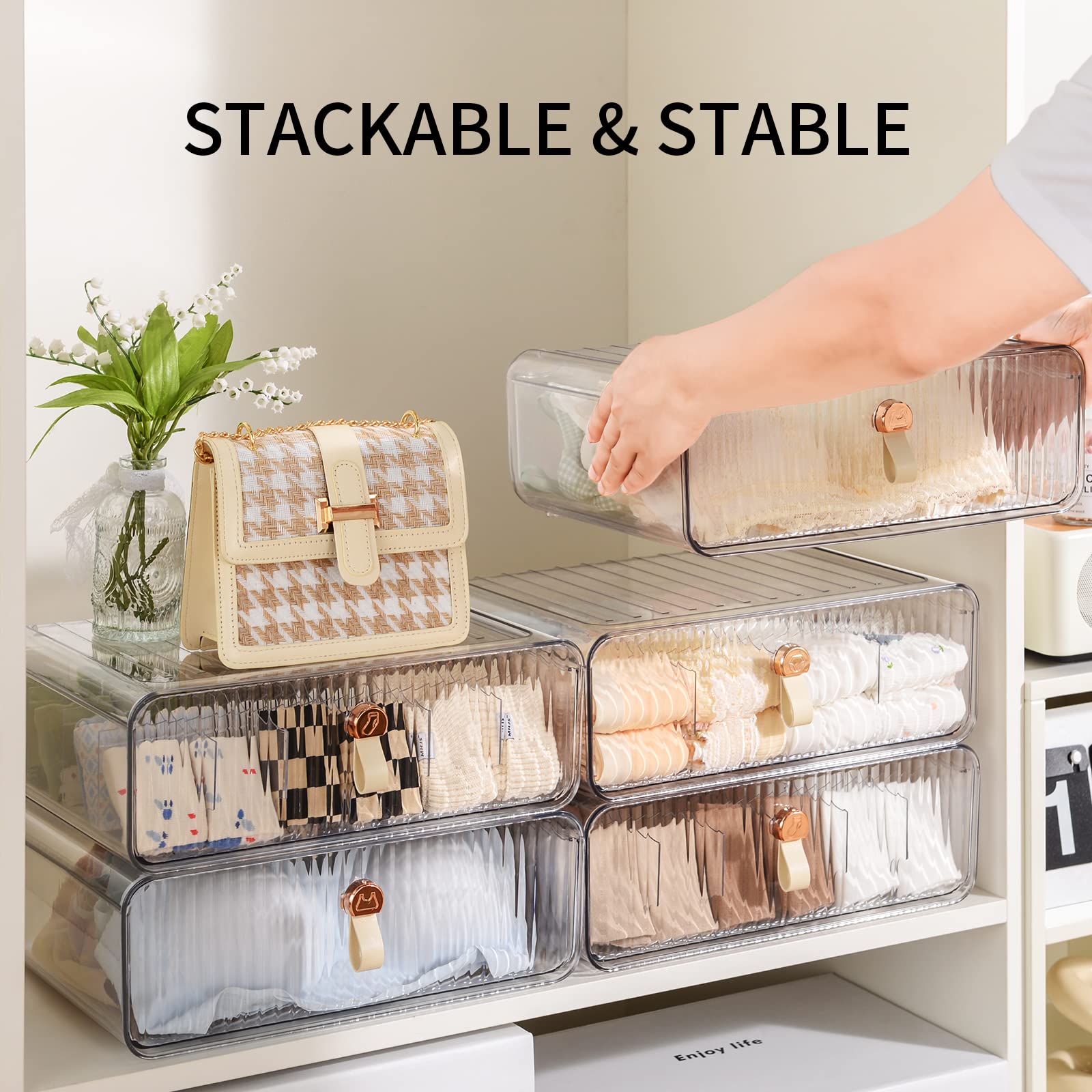MSHOMELY removable dividers adapt to bra sizes for organized storage.