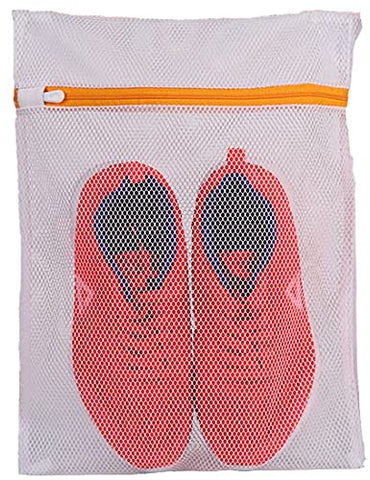 MsKitchen garment bag fits standard hangers for long-term storage.