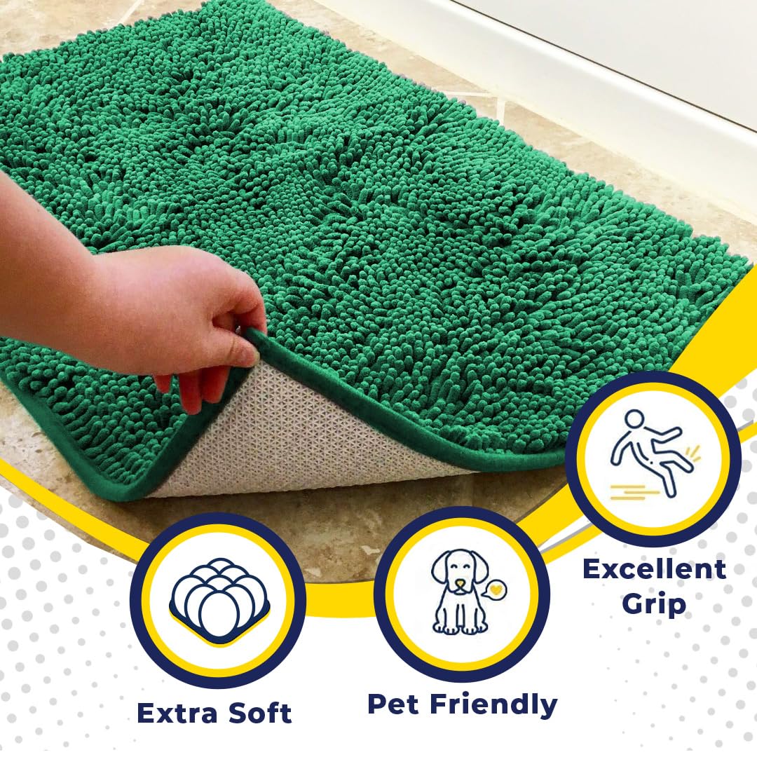 Muddy Mat chenille entry rug offers a soft plush feel underfoot.