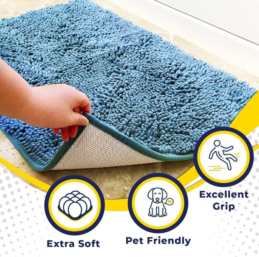 Muddy Mat chenille-fabric-closeup shows soft fibers and quick-dry potential.