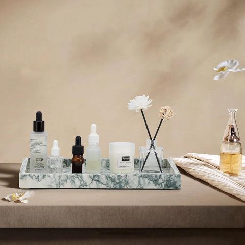 MULWR marble tray with sturdy, polished surface in a sleek bathroom scene