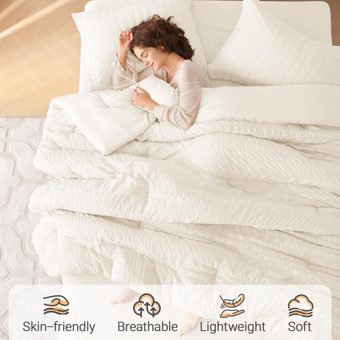 MUXHOMO bed‑in‑a‑bag queen set presents a complete, easy room refresh.