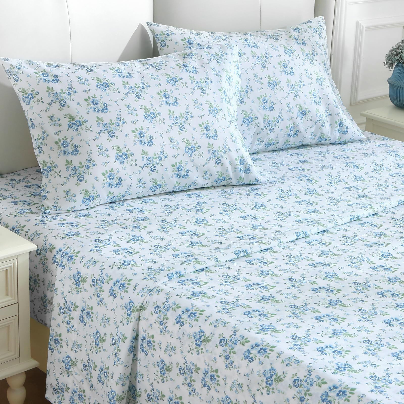MUXHOMO Blossoms Light Blue color overview adds fresh mood