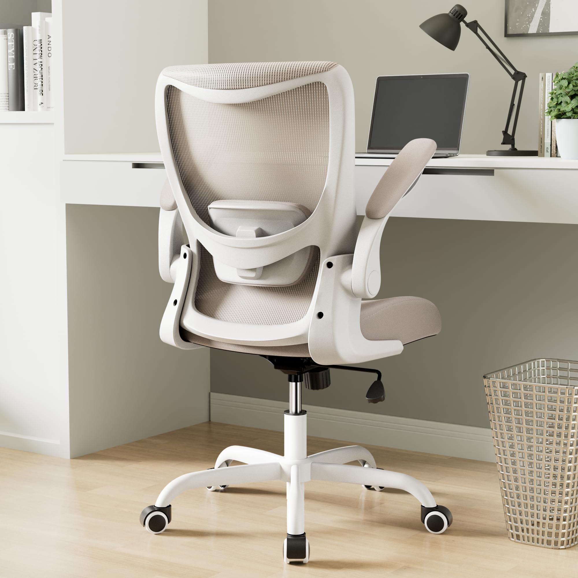 MUXX.STIL Office Chair backrest and lumbar support for better posture during long work days