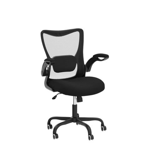 MUXX.STIL ergonomic chair with 360-degree swivel for easy reach around the desk.