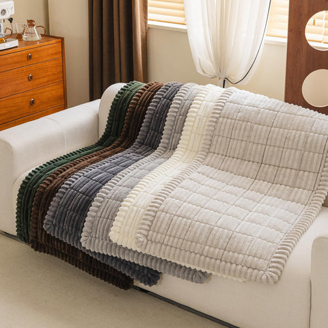 MYSKY HOME gift-ready cover for pet households.